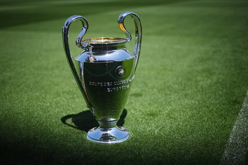 Champions League là giải đấu bóng đá đỉnh cao gì?